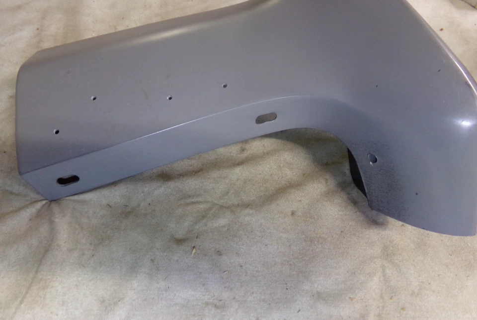 Extensión de guardabarros, delantero izquierdo, Mercury Cougar 1970, nuevo de stock Foto 3 de 4
