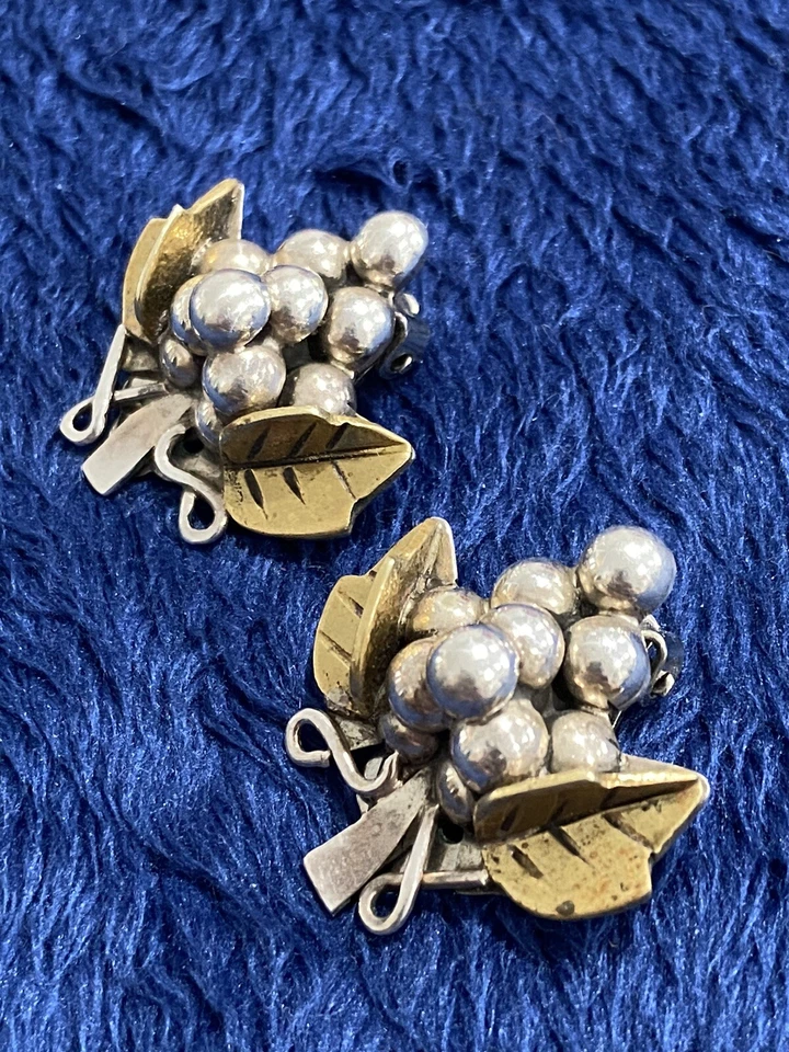 Vintage Two Tone 925 Sterling Silver And Brass Cluster Grape Clip On Earrings - Image 2 of 4