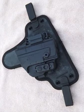 ALIEN GEAR  PISTOL HOLSTER  NICE SHAPE LIGHTLY USED  DON'T KNOW THE MODEL