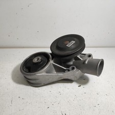 Pompe à eau Skoda FAVORIT