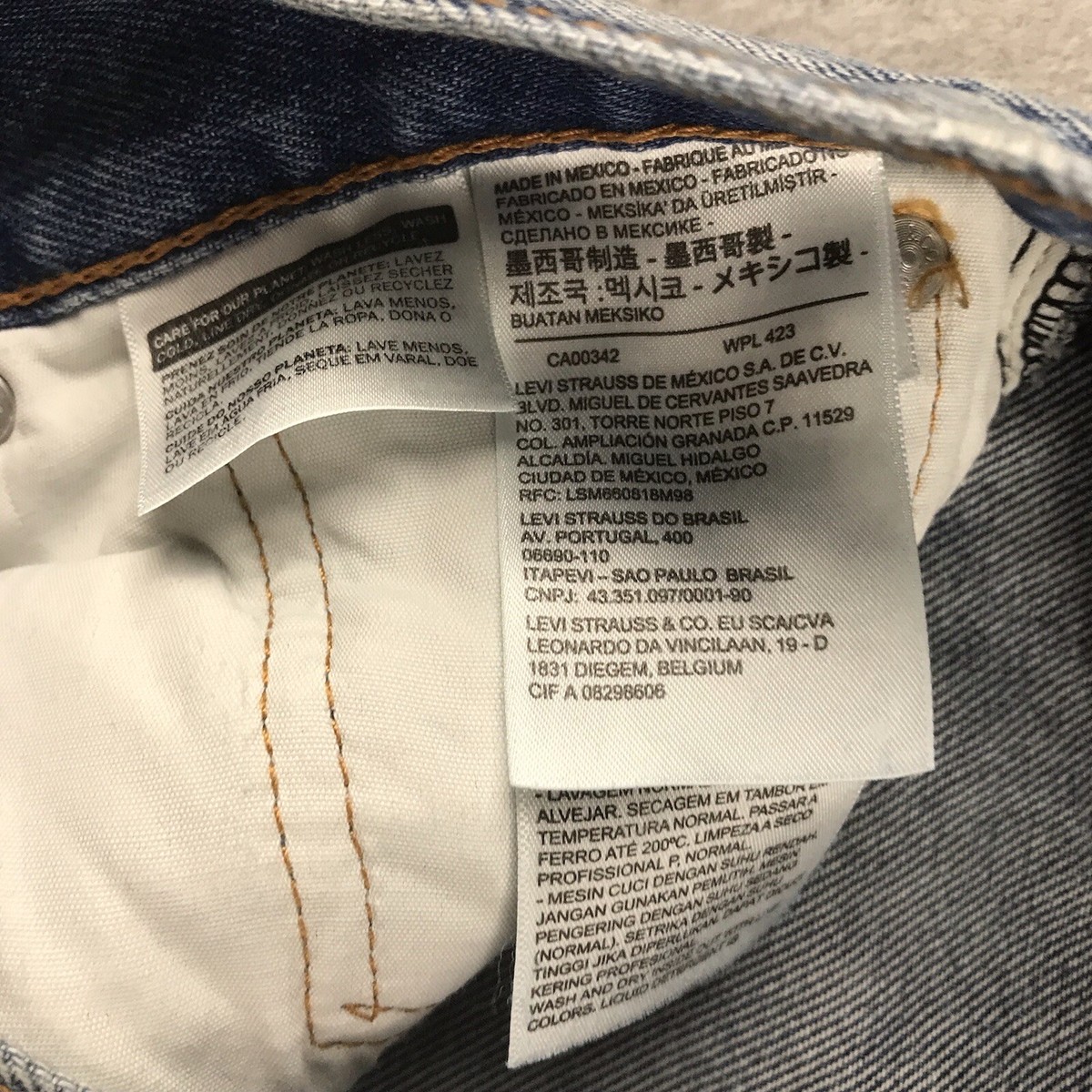 Levis Jeans Mens 29X32 Blue Denim Stay Loose Straight Leg NWT View 6