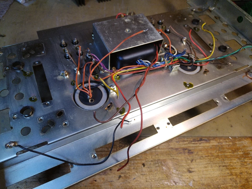 Sansui AU999 amplifier Steel Chassis Components - used - Bild 4 von 4