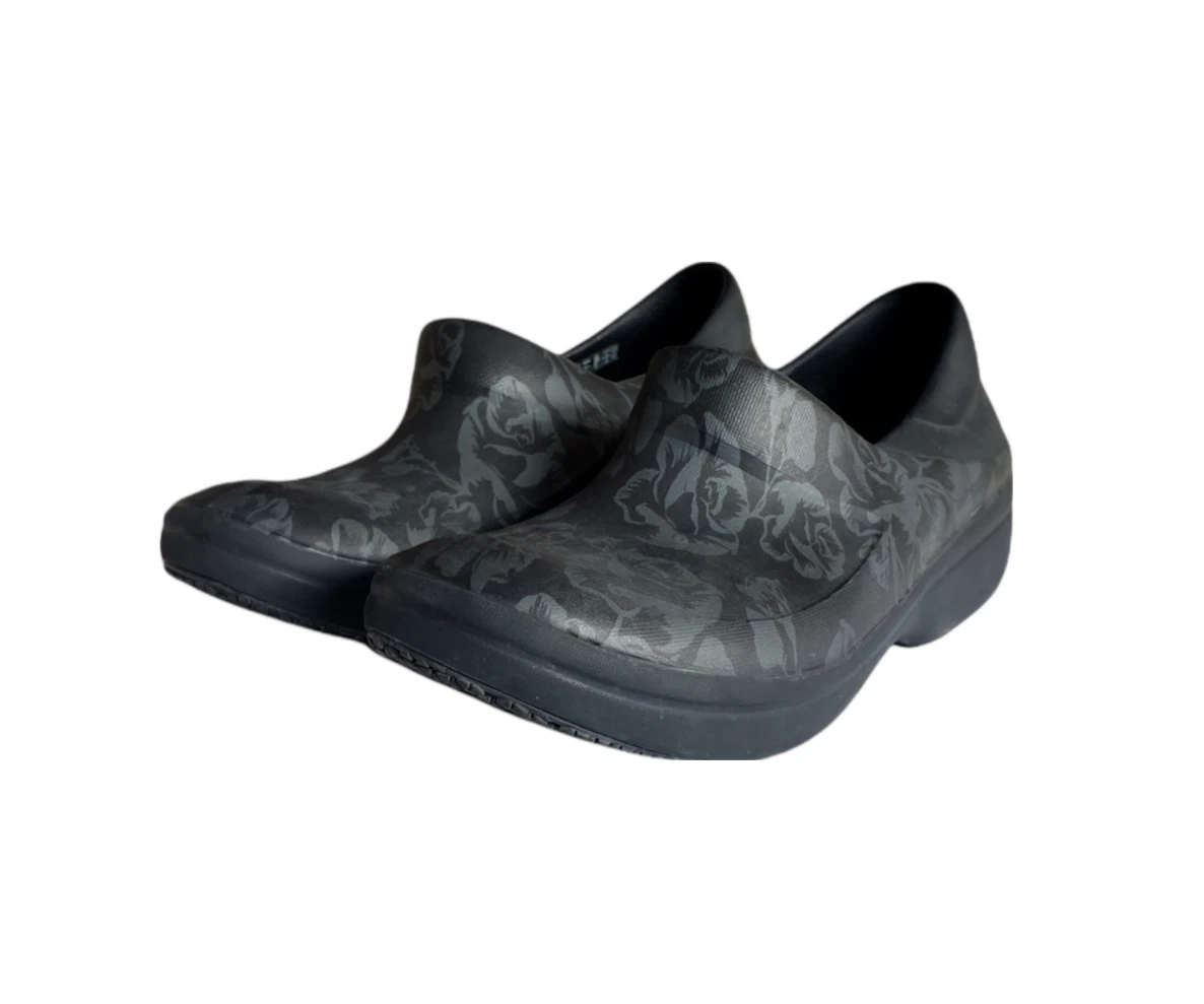 Crocs neria pro graphic cheap