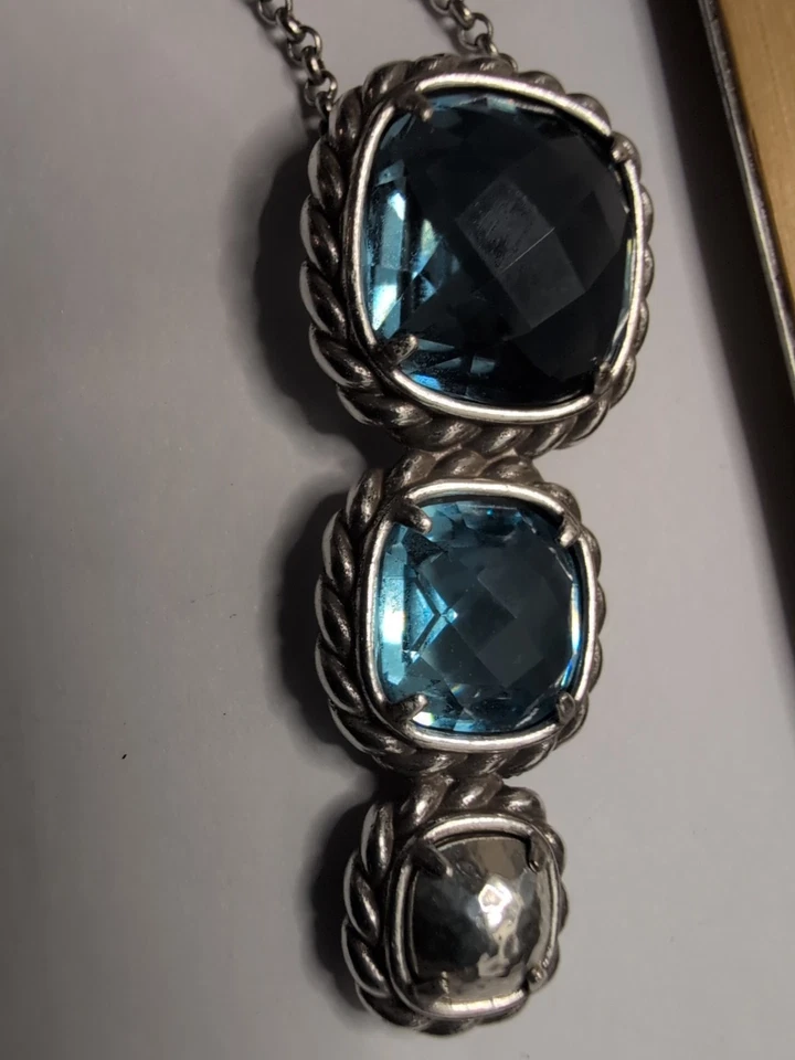 Collar colgante de vidrio azul Brighton marco de cuerda tono plata de 18 pulgadas Foto 4 de 4