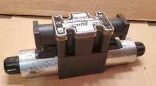 Enerpac VEX-11 Solenoid Spool Valve 3-Position 4 Way Float Center 4000PSI 24VDC 