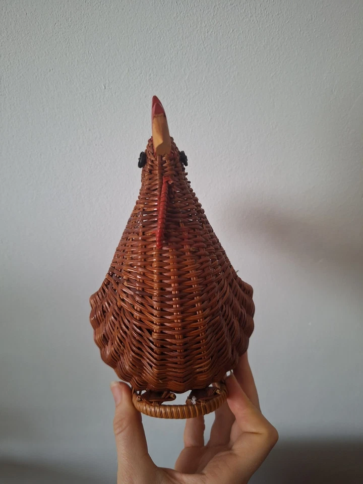 Vintage Deko Korb Hahn Handarbeit – Geflochtene Osterdeko Landhausstil 1970er - Bild 2 von 4