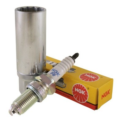 Zündkerze NGK DR8EA mit Zündkerzenschlüssel Steck Nuss magnetisch