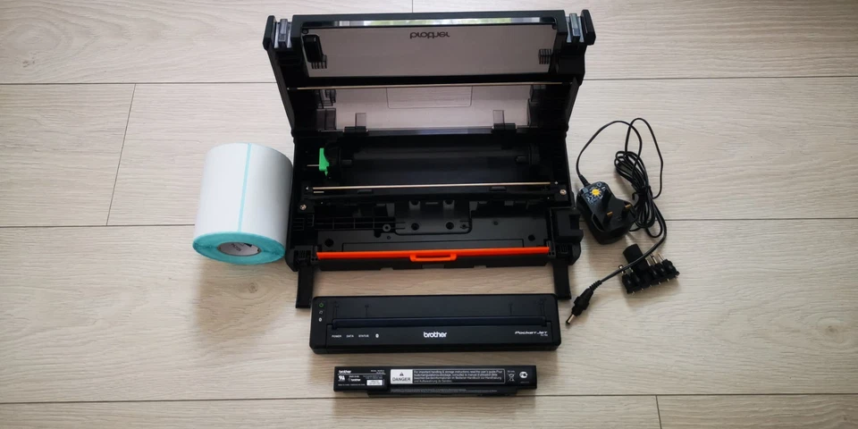 Brother PocketJet PJ-763 A4 Wireless Bluetooth Portable Mobile Thermal Printer - Image 3 of 4