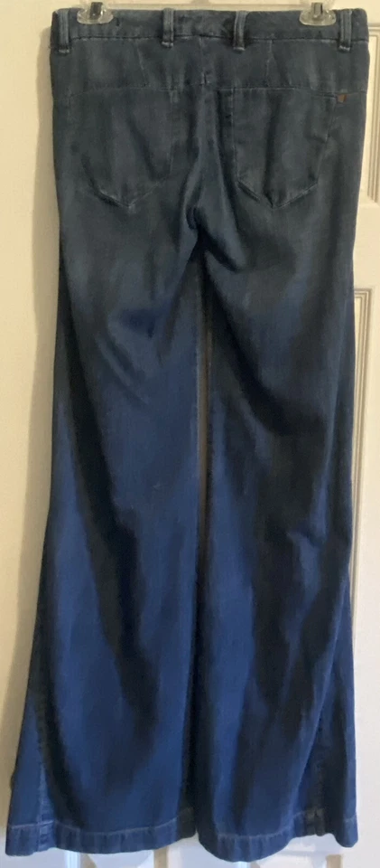 "Pantalones de mezclilla ligeros de pierna ancha Genetic The Burke talla 25/34"" entrepierna" Foto 2 de 4