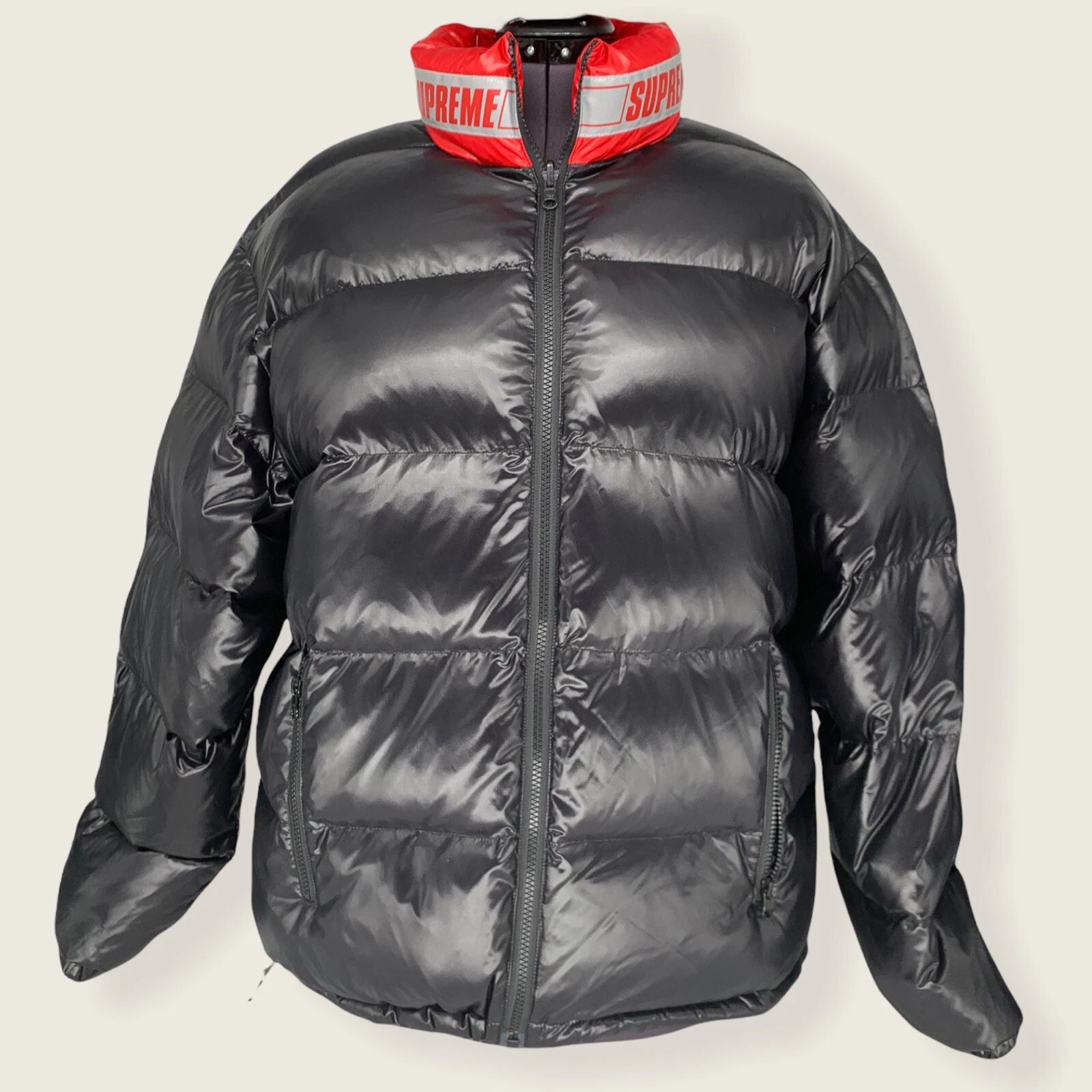 Veste gonflée réversible rouge et noir authentique SUPREME taille grande