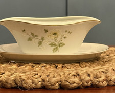 Fashion Manor Summertime Oval Gravy Boat Fine China Made in Japan