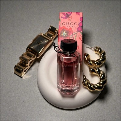 Gucci Gucci Flora Perfume Pink Bottle with Box