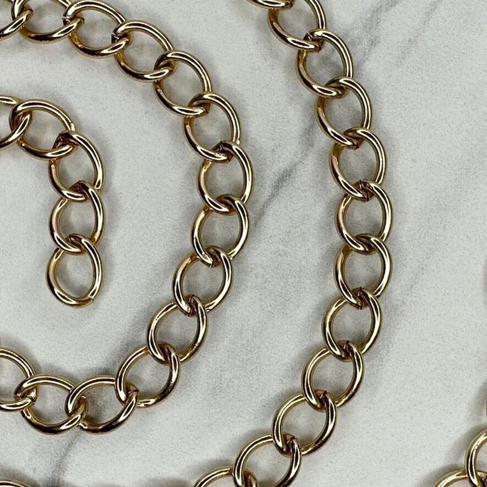 Gold Tone Simple Basic Metal Chain Link Belt Y2K … - image 6