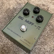 Electro-Harmonix BIG MUFF Pi Army Green Bubble Font 569400