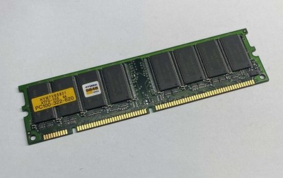 64MB Hyundai HYM7V65801ATFG-10S PC100 100MHz 168-Pin Computerspeicher SDRAM RAM