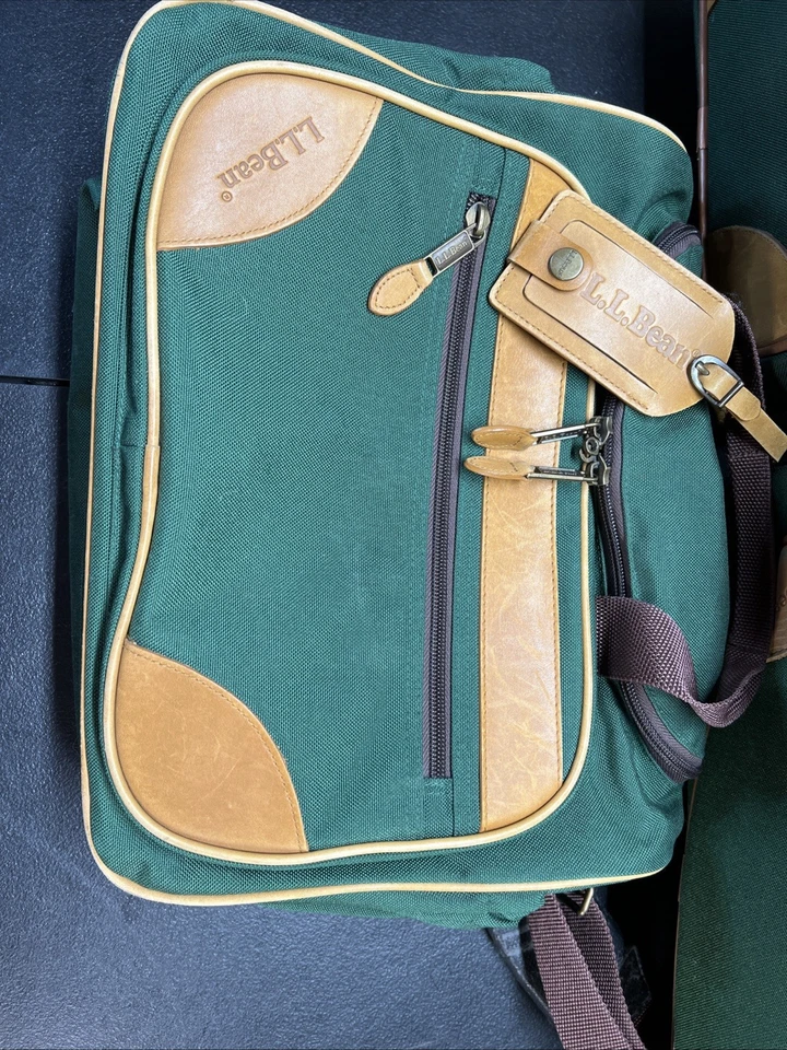 3 Piece Green L.L. Bean Vintage Luggage Set. - Image 2 of 4