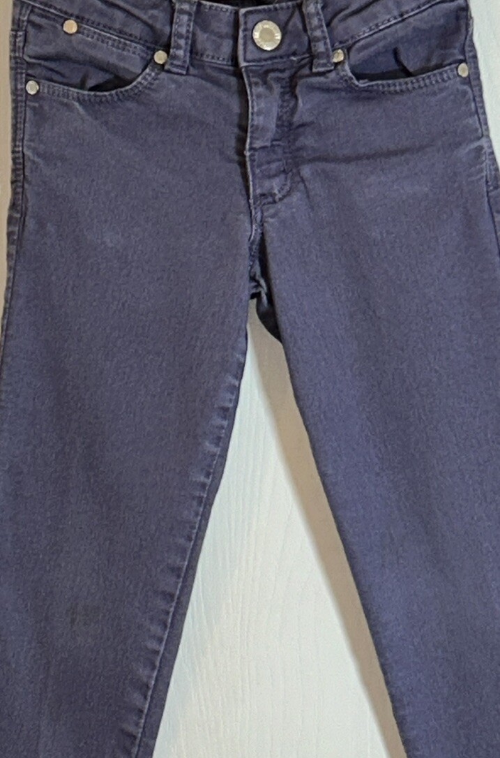 Picture 6 of 10