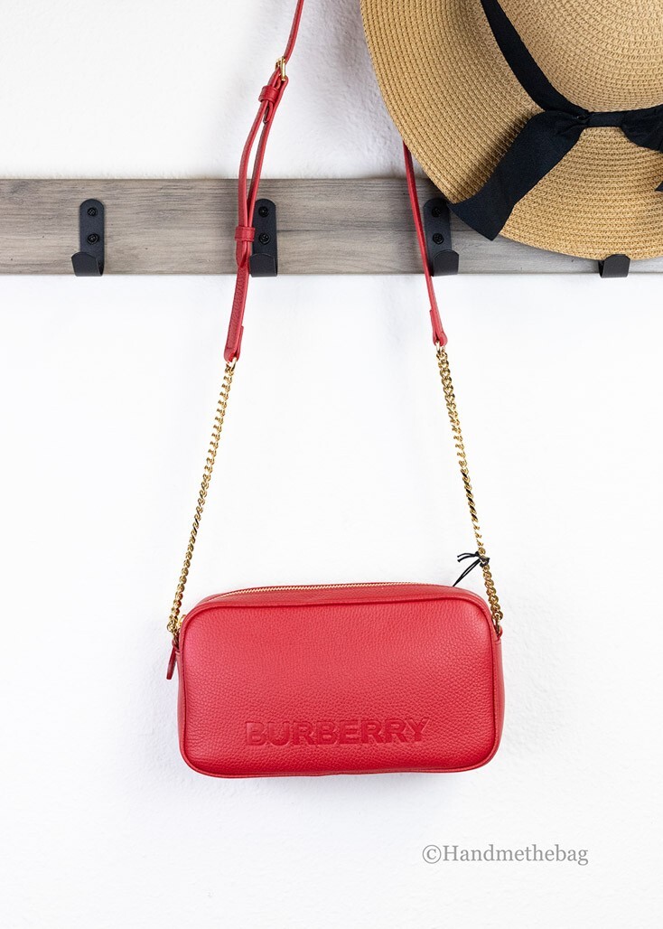 バッグ・カバンその他 Burberry Crossbody bags Red Burberry Small Red Pebbled Leather Elongated Camera