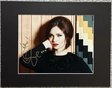 Sophie Ellis Bextor Signed In Person 11x14 Matted Autographed Photo w/ Proof