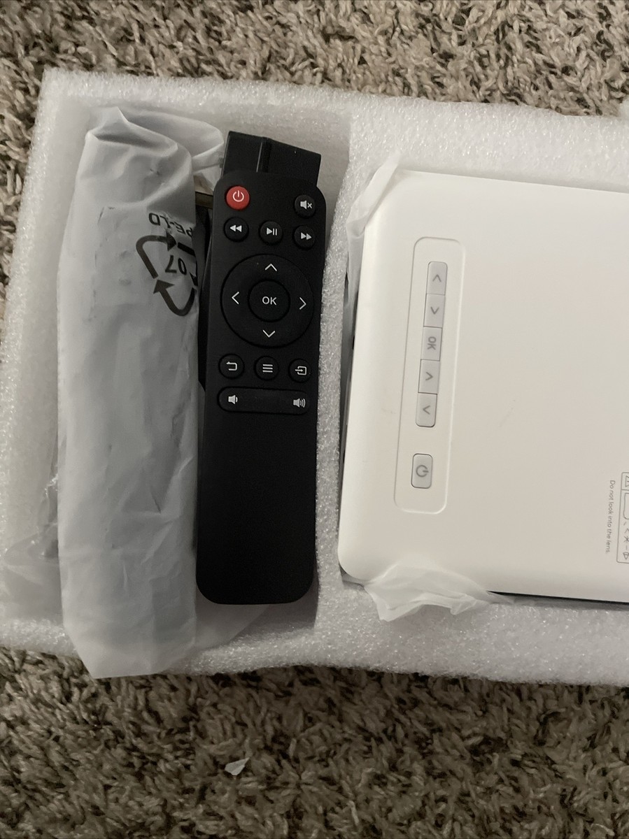 Akiyo Mini Projector WiFi Bluetooth 1080P iOS/Android/Laptop/TV