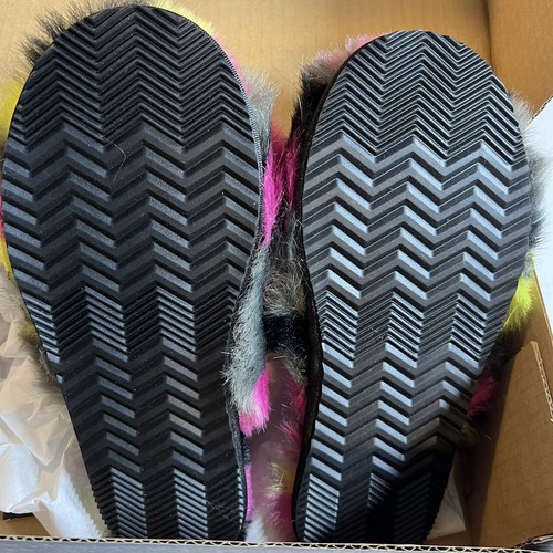 Sorel Go Mail Run Fluffy Slipper Black Multi Size 5 New - 第 5/6 張圖片