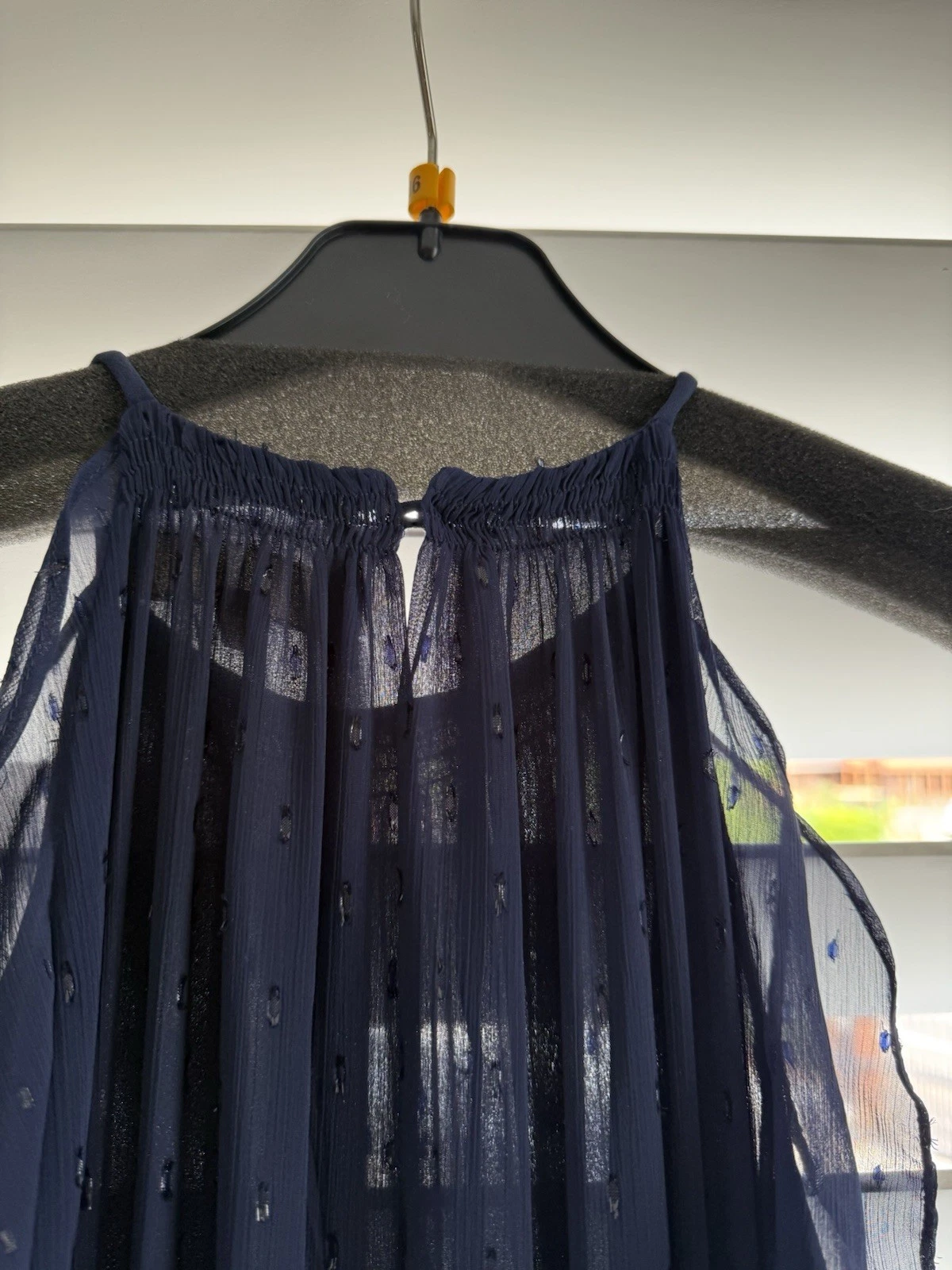 Abito Michael Kors blu navy con perline e parte