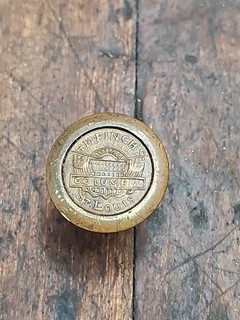 K813 rare Antique H.M. FINCH'S Columbia St. Lous Hand Saw Medallion