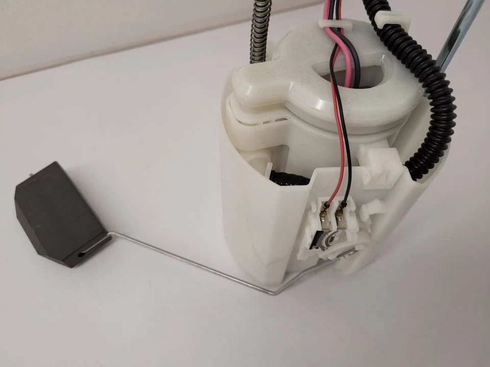 2017 - 2023 HONDA CR-V Fuel Pump 1.5L Turbo Pump Assembly Tank Mounted  Foto 2 de 4