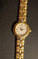 kleine, aber feine vergoldete BWC Quartz Damen-Armbanduhr