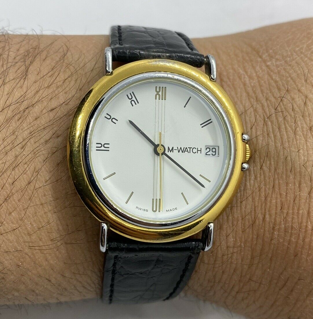 MONDAINE Swiss Watch QZ 【美品】 Mondaine Zurich Swiss Quartz Watch For Women M-7602.550