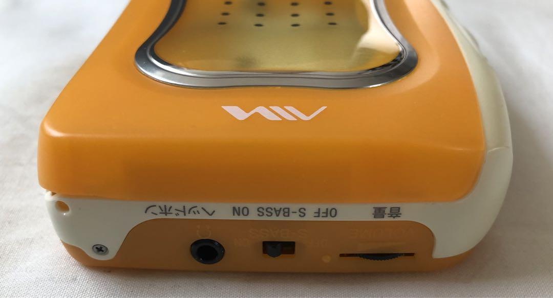 【極美DE可動品】SONY-AIWAカセット プレーヤー　HS-PS003 AIWA HS-PS003 Pink Portable Stereo Cassette Player With Belt