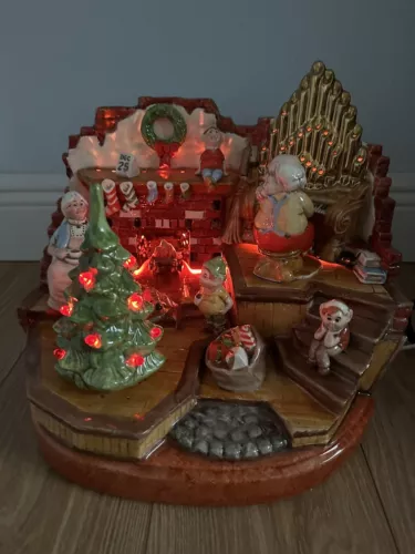 RARE  VTG Ceramic XMAS Tree Santa Claus Elf House Lighted Organ W/music -READ-