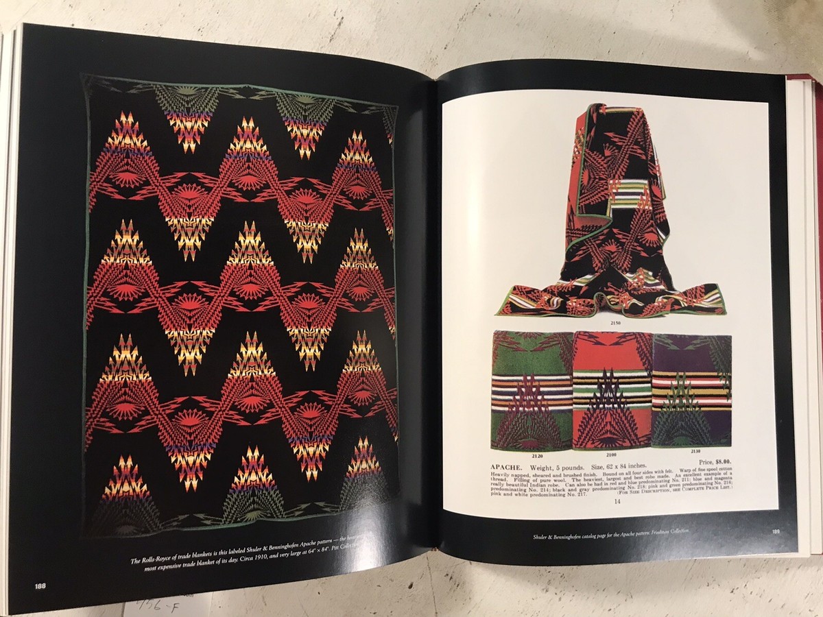 洋書 Chasing Rainbows: American Indian Still Chasing Rainbows: Collecting American Indian Trade & Camp