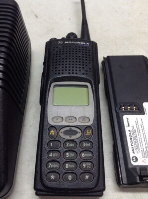 MOTOROLA XTS5000 III UHF R1 380-470mhz P25 DIGITAL RADIO