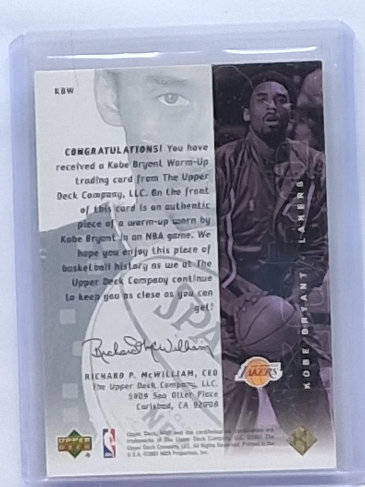 Auténtico Kobe Bryant 2001 UD MVP usado en un juego usado Foto 2 de 2