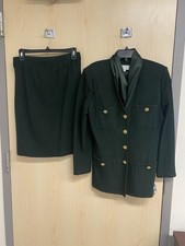 St John Skirt Suit Green 3 Pieces
