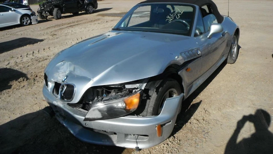 (LOCAL PICKUP ONLY) Passenger Right Fender Fits 96-02 BMW Z3 1979465 Foto 3 de 4