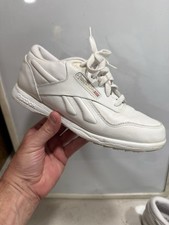 Reebok Women's Vintage OG Comfort Ultra 1 Walking Shoe 11-7014 White Size 7 Used