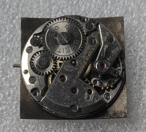 Vintage Breitling Square Dial Manual Wind 17 jewels Watch Movement Part as - is - Picture 5 of 9