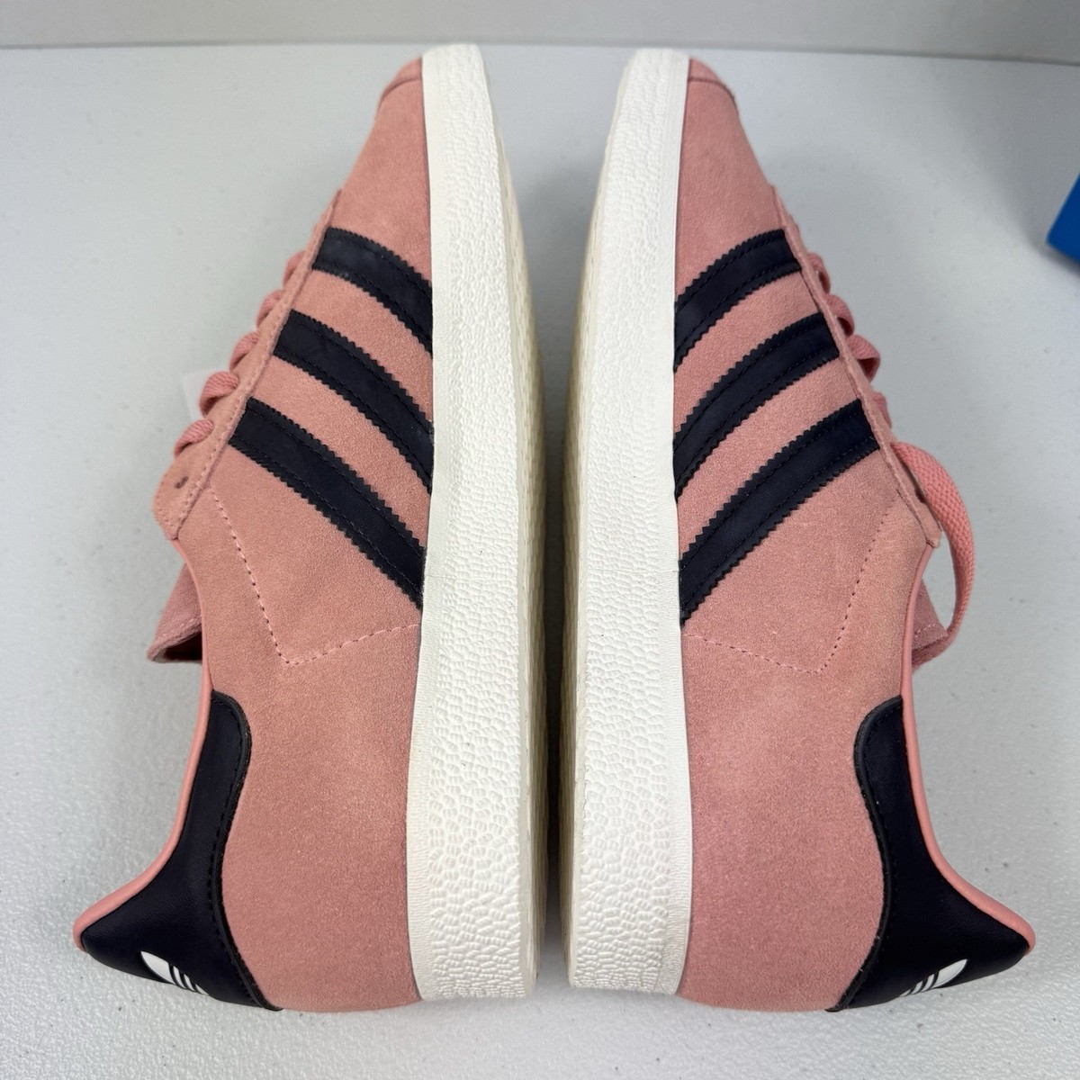 Adidas Gazelle Athletic Sneakers Shoes Pink Black White  display picture 3