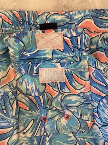 Vineyard Vines Printed Chappy Swim Trunks Sz M 12-14 Blue Hibiscus Board Shorts - Picture 7 of 8