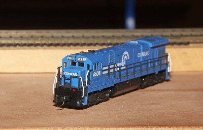 Kato - GE C30-7 - Conrail 6608 - DCC sans son - Échelle N