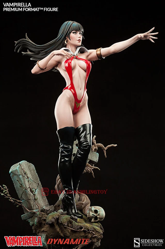 Sideshow 300300 25'' inch Vampirella Dynamite Premium Format Statue Figure - Image 3 of 4
