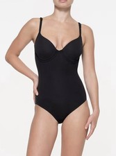 NWT SKIMS Size XS Fits Everybody Back Smoothing Underwire Brief Bodysuit Onyx