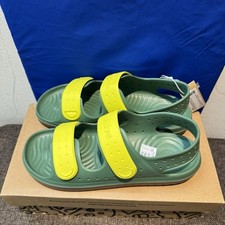 Native Shoes unisex-child Chase Size 6 Big Kid