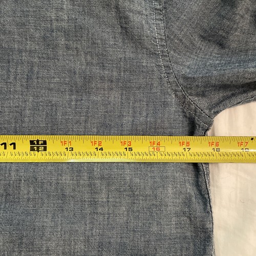 Old Navy Blue Chambray Button Up Shirt Youth Size Extra Large - Picture 5 of 9