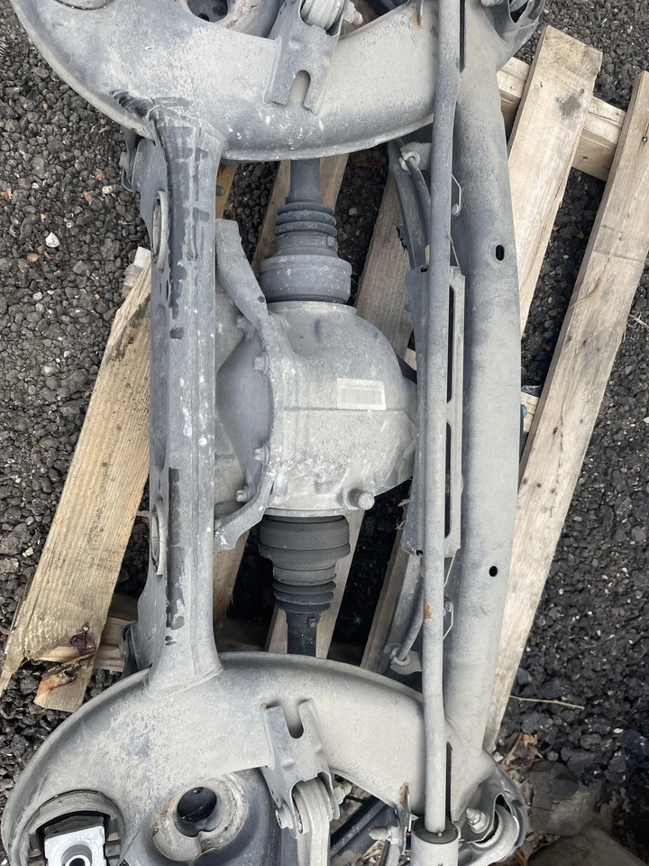 10 - 16 Mercedes Benz W207 Rear Coupe E350 Complete Rear Cradle Loaded Oem Foto 4 de 4