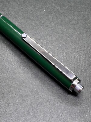 MONTBLANC No.5200 Traveller Green Moss Pusher-Knock '80s Vintage