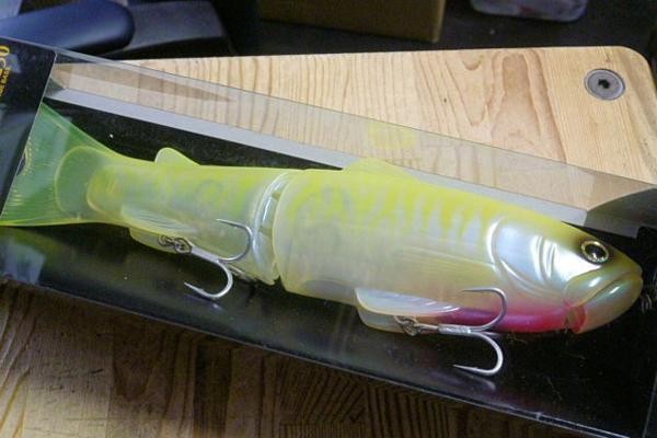 deps New Slide Swimmer 250 Chartreuse Oikawa 250mm 6.2oz Big Swimbait Lure Boxed - Image 8