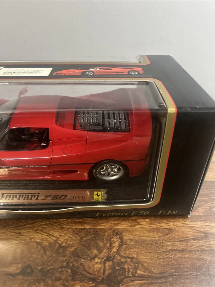 Ferrari F50 rojo 1995 modelo coche de carreras Maisto escala 1:18 diésel fundido coche 31823 usado Foto 4 de 4